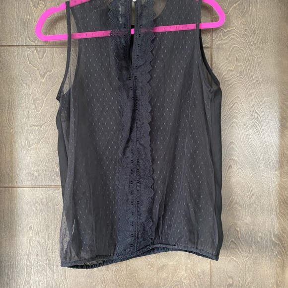 Black sleeveless lace top - Picture 3 of 5